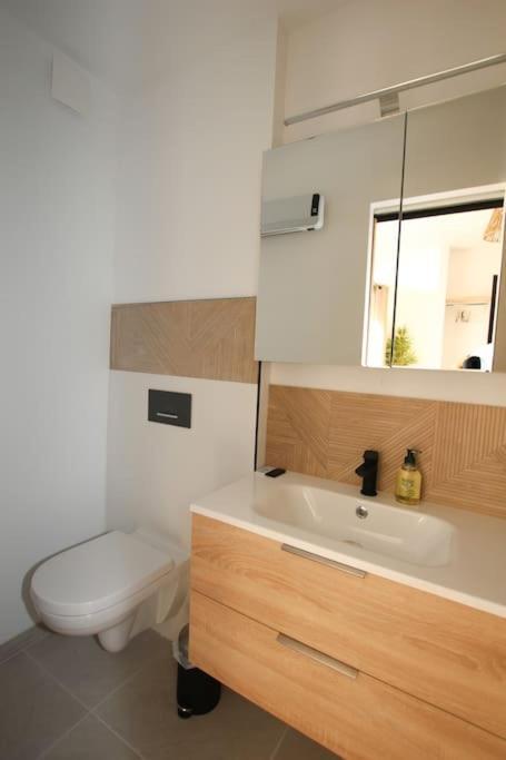Cosy Coye, Appart Neuf, Parfaitement Situe 6Min Cv-8Min Gare Арль Экстерьер фото